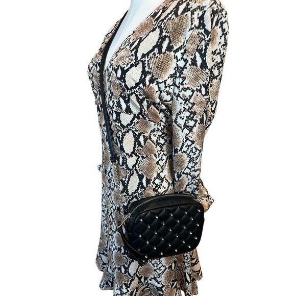 NWOT Rebecca Minkoff Black Faux Leather Quilted Studded Crossbody Shoulder Bag - Picture 1 of 13
